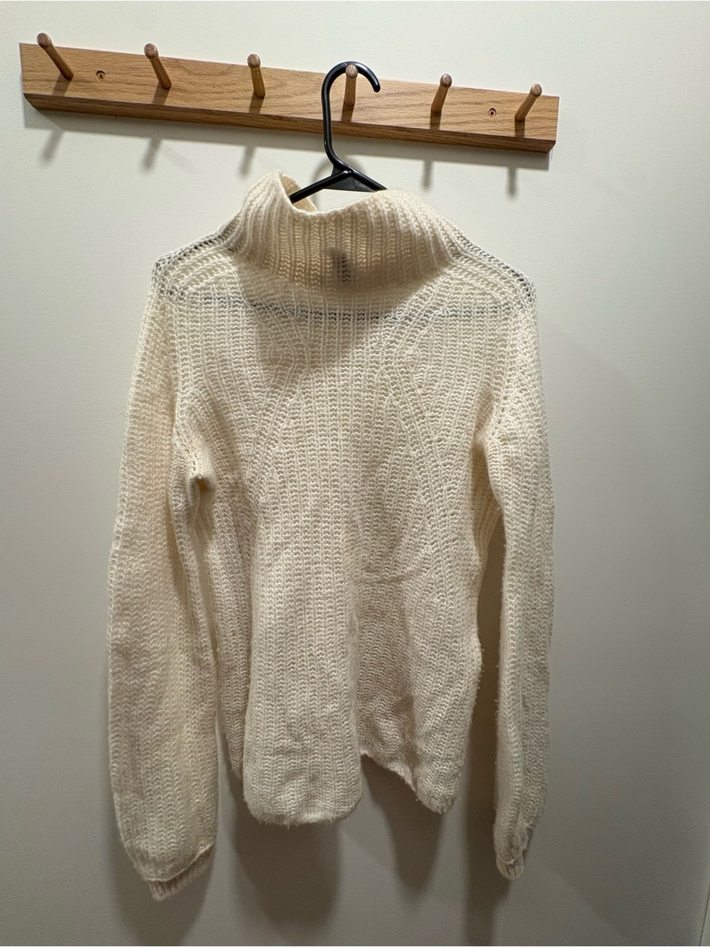 Marc Cain Cream Cable Knit Turtleneck Sweater